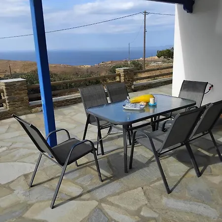 Andros Country Ferienhaus Makrotándalon