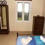 度假居 Andros Country Makrotándalon