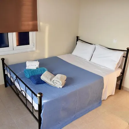 Ferienhaus Andros Country *