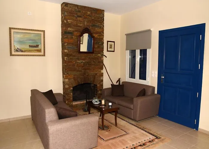 Дом отдыха Andros Country